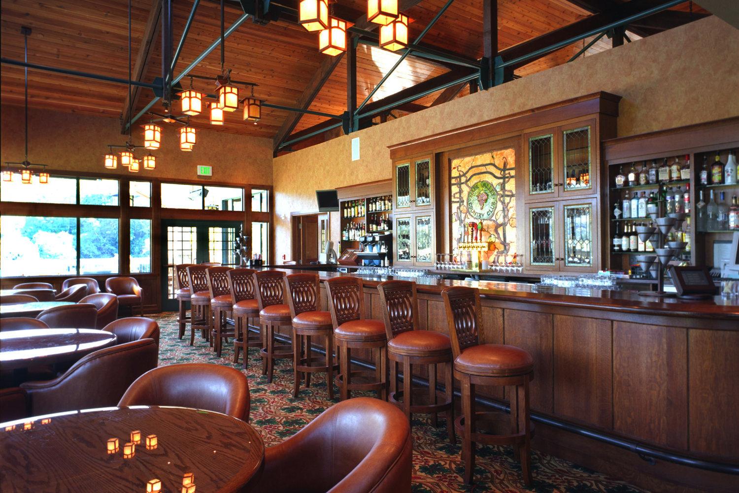 Napa Valley Country Club Bar